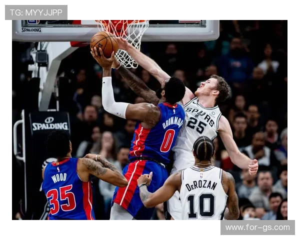 弗格突破急停跳投上演高难度2+1精彩瞬间引爆全场